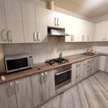 Здам гарну 1 кімнатну квартиру в новобудові! Світло не вимикають!