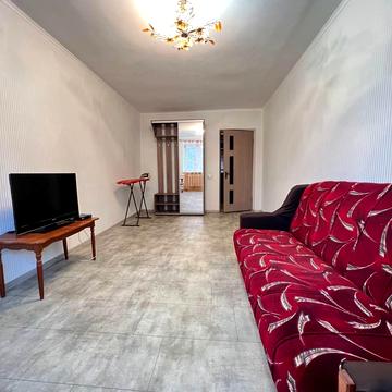 Добробатів вул. (Іларіонівська), 7