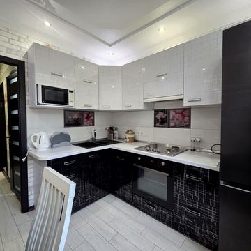 Дмитра Луценка вул. (Крейсера "Аврора"), 5