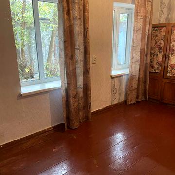 Продам частину будинку в районі ринку станціі ім. Т.Шевченка(Сміла)