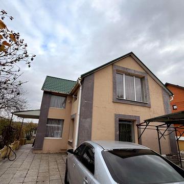 Дом в Ямбурге со своим берегом