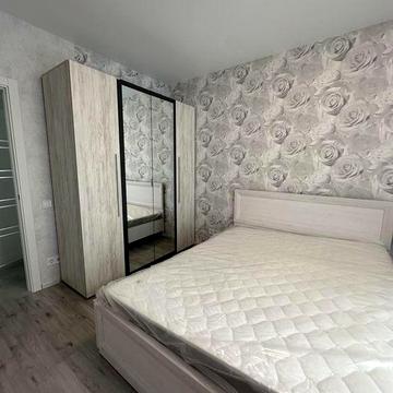 ЖК Бургундія дві окремі кімнати з гарним ремонтом