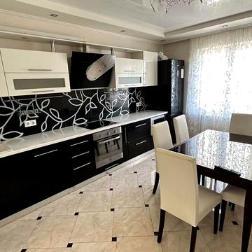 Урлівська вул., 36