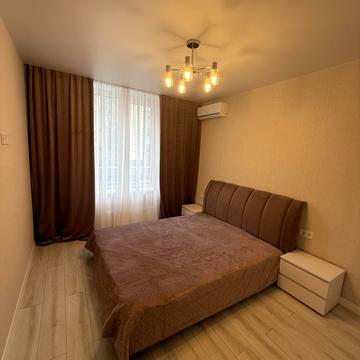 Університетська вул., 3/7