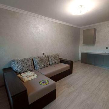 Здам двокімнатну квартиру.Мельника.