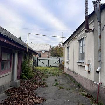 Продається добротний будинок