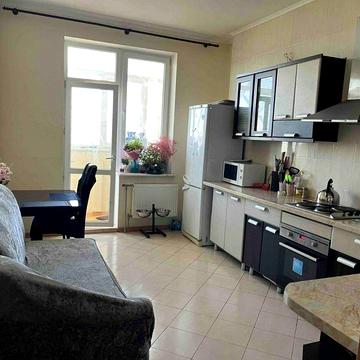 Пішонівська вул., 25