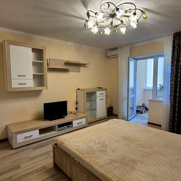 Пішонівська вул., 20/2