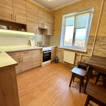 Миколи Закревського вул., 77