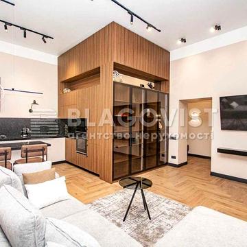 Продаж .3 к. Стрілецька 7/6. Квартира з ремонтом .