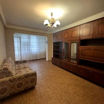 Продам 2кк вул. Олега Мудрака, 27