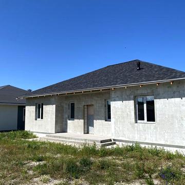 Продам будинок  та ділянку 17,5 соток