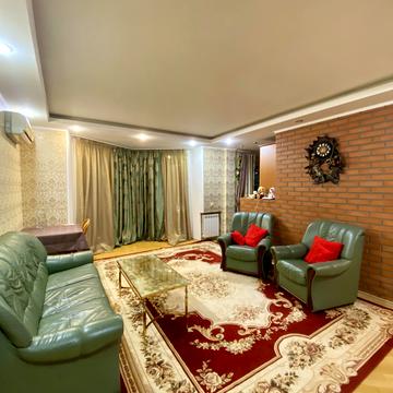 Лесі Українки бульв., 12