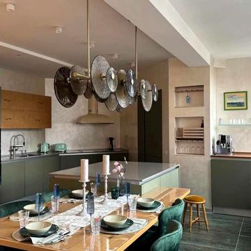 Володимирська вул., 79