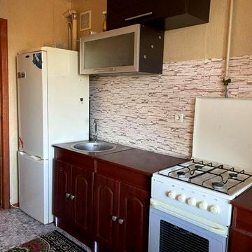 Здається 1км квартира по вул.Садова!