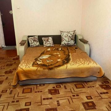 Пантелеймона Куліша пл., 15