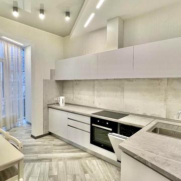 Італійський бульв., 1а