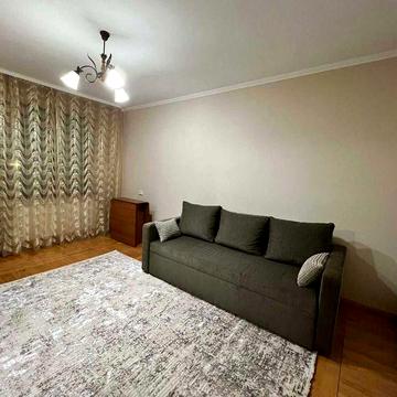 Оренда 2-к квартири на вул. Демнянська, (новобудова)