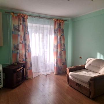 Жуля Верна бульв. (Ромена Роллана), 4