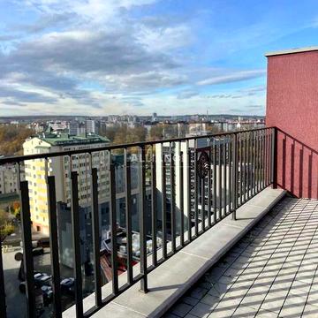 Здана видова 3кім 101.7м з великою терасою