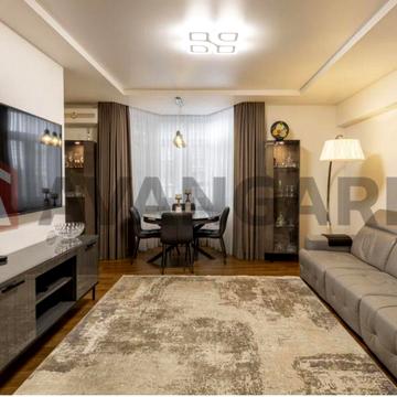 Продам СВОЮ 3-х кімнатну квартиру в центрі м.Киів БЕЗ КОМІСІІ ЖК Династія