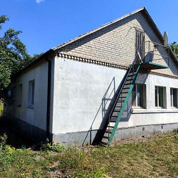 Великий будинок у с.Губиниха