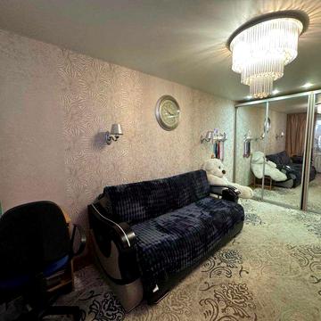 Сдам 2 комнатную квартиру на Клочко-6 район АТБ