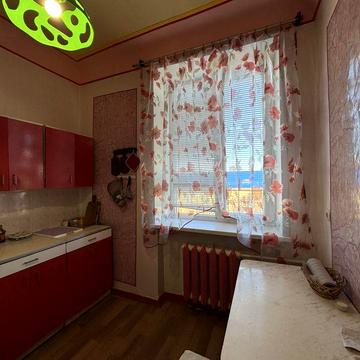 Оренда 1-кімнатної квартири біля Площі Визволення по вул. Пр. Поштовий