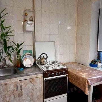 Продам 2-к квартиру просп. Богдана Хмельницкого/Титова