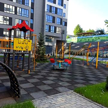 Озерна вул., 14/1