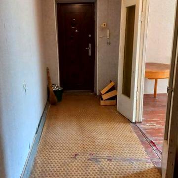 Сдам двухкомнатную квартиру в Долгинцевском районе на Дружбе.