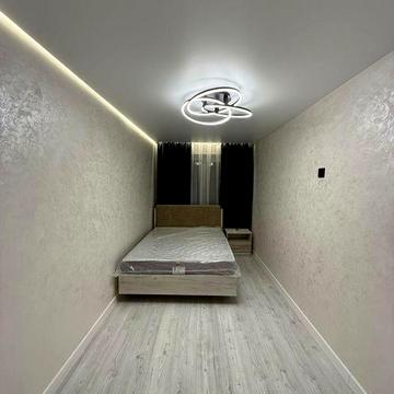 ВІД ВЛАСНИКА Продам 2к.на Небесної Сотні.Без комісії для Покупця