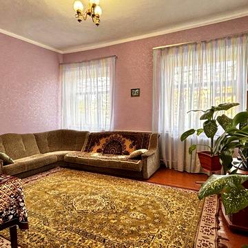 Окремий будинок з заїздом район Велика Балка