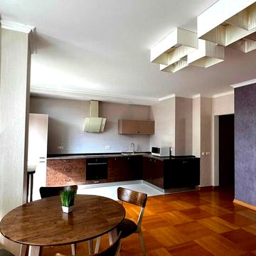 Юлії Здановської вул. (Ломоносова), 71