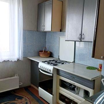 Продам 1 кімнатну квартиру на масиві Леваневського