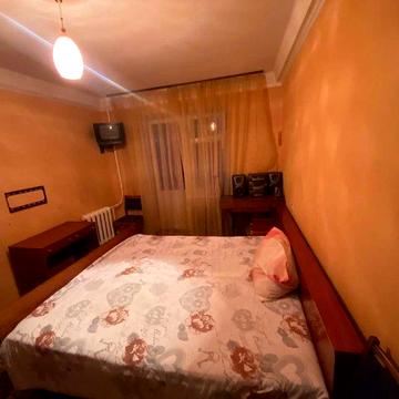 Оренда 3 кімнатної квартири на Соломянці вул. Златопольська 4К