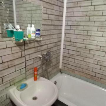 Червоної Калини просп. (Володимира Маяковського), 46