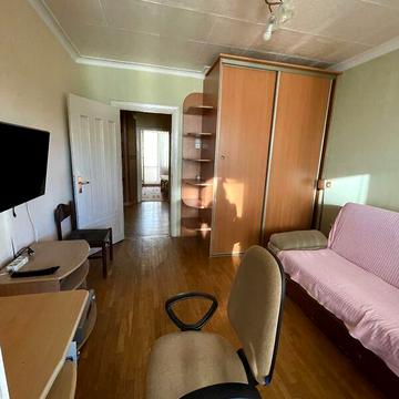 Довгострокова оренда 3к Квартира Червоної Калини проспект