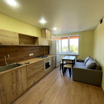 Оренда 2-х кім.квартири. 129кв.