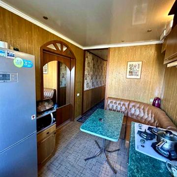 Продам 2-кімнатну квартиру. Центр міста Світловодськ