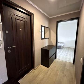 Сдам квартиру на Тинка 2х кімн. Від власника  БЕЗ ОПЛАТИ КОМУНАЛЬНИХ