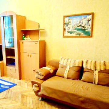 Велика Арнаутська вул., 62