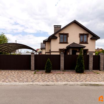 Олеся Гончара вул., 13