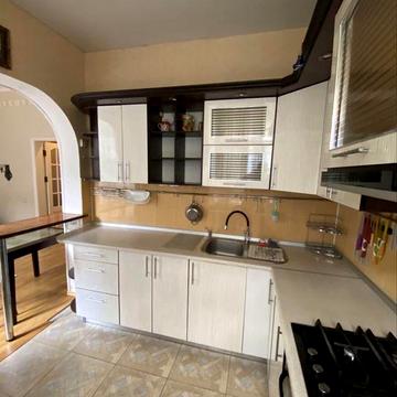 2комнатная Садовая, автономное отопление.