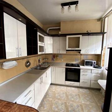 2комнатная Садовая, автономное отопление.