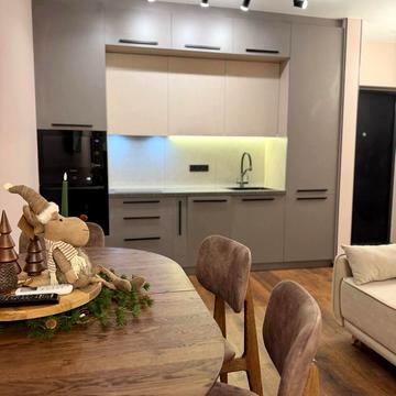 Голосіївський просп. (40-річчя Жовтня), 76