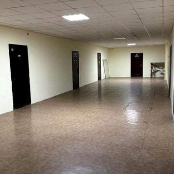 Центральний просп. (Леніна), 93д