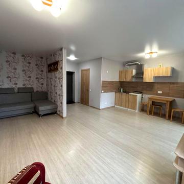 Камяногірська вул., 34а