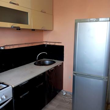 Братів Зерових вул. (Червонопартизанська), 4/6