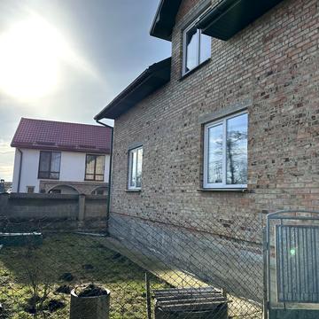 Самбірська вул.